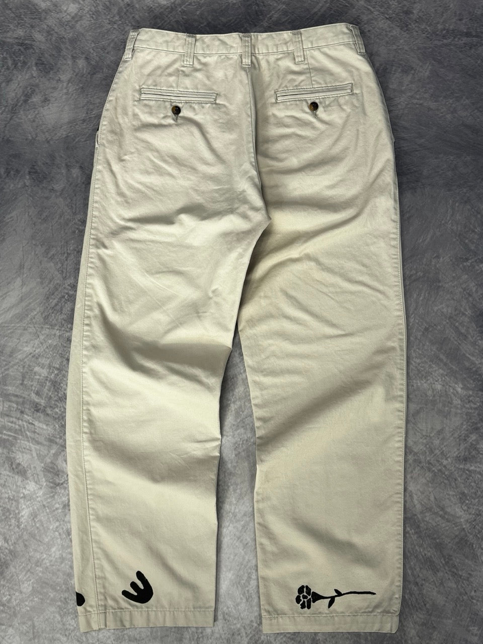 BEIGE TROUSERS - LEG PATTER 34X32