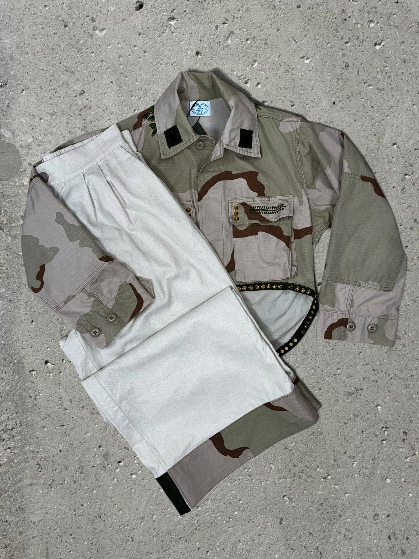 BROWN CAMO CROP TOP JACKET + CREAM WIDE LEG TROUSERS LINEN - SET - M