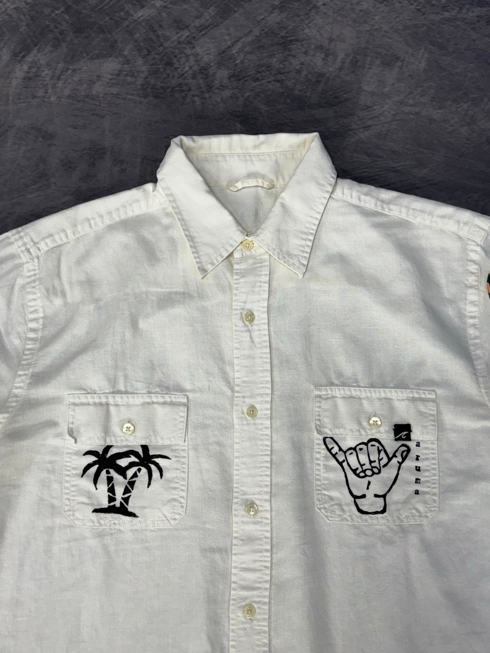 SURF WHITE SHIRT- SHORT SLEEVE - L