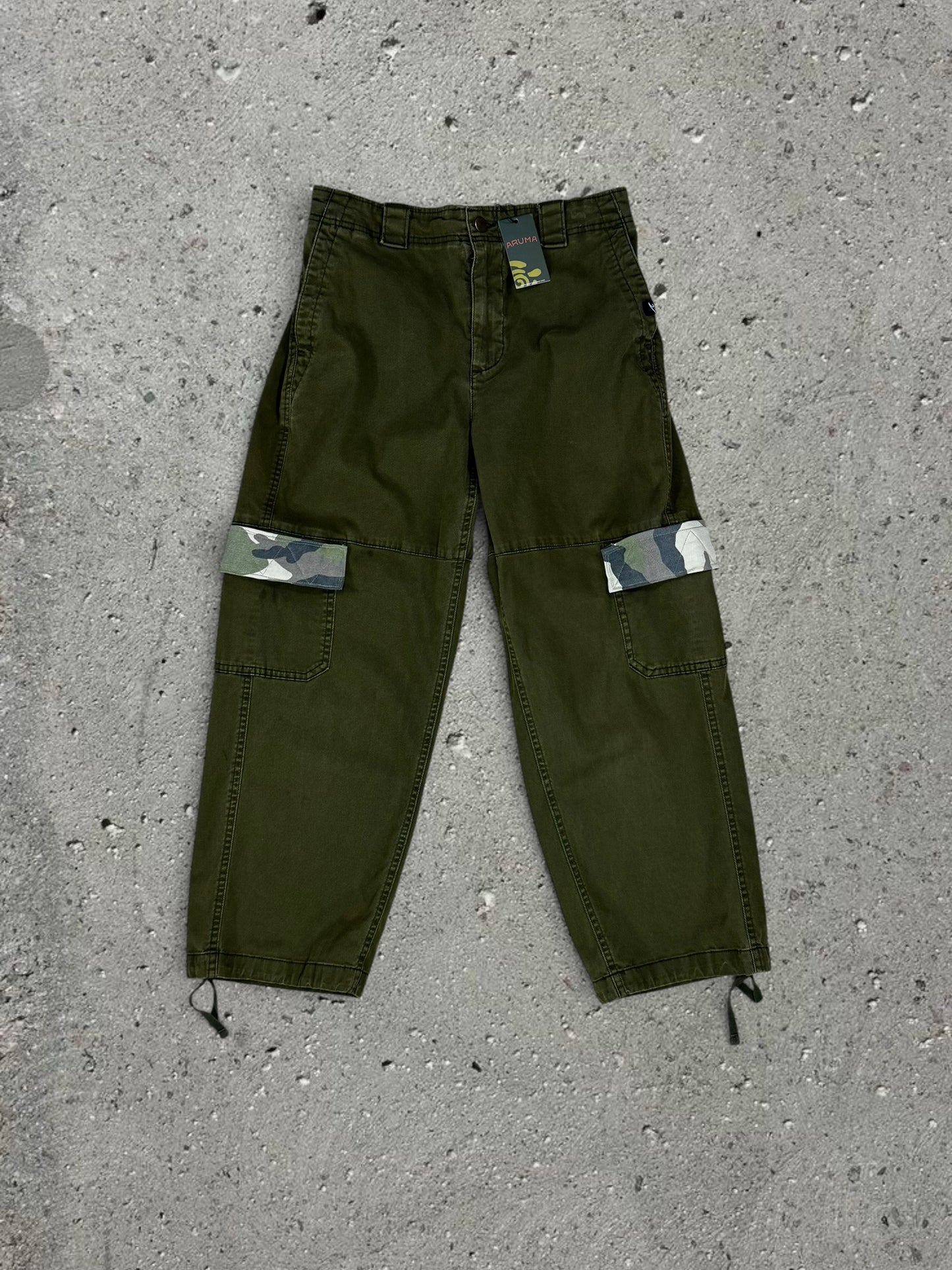 GREEN CAMO VEST + OLIVE GREEN PANTS + LIGHT GREEN TOP - SET - S