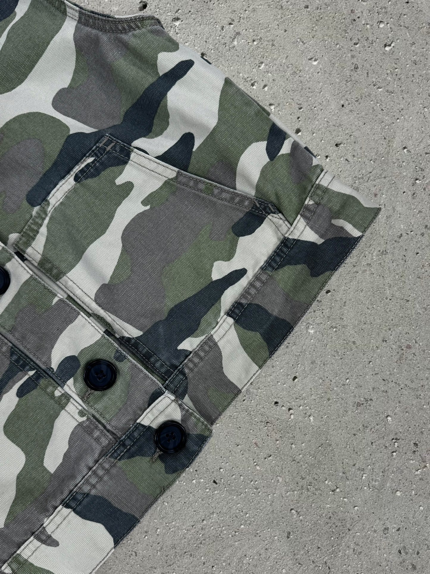 GREEN CAMO VEST + OLIVE GREEN PANTS + LIGHT GREEN TOP - SET - S