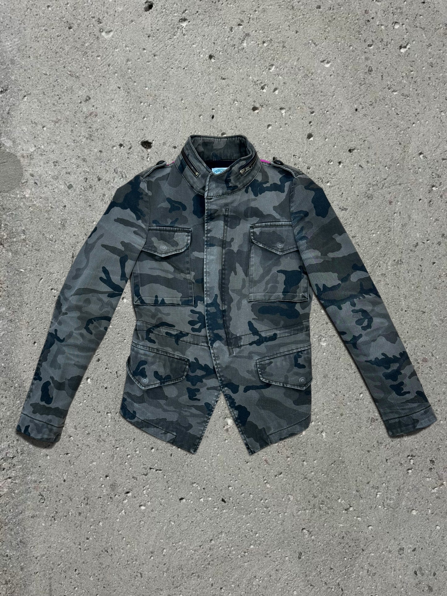 GREY CAMO JACKET  + WHITE SHORT - SET - S/M