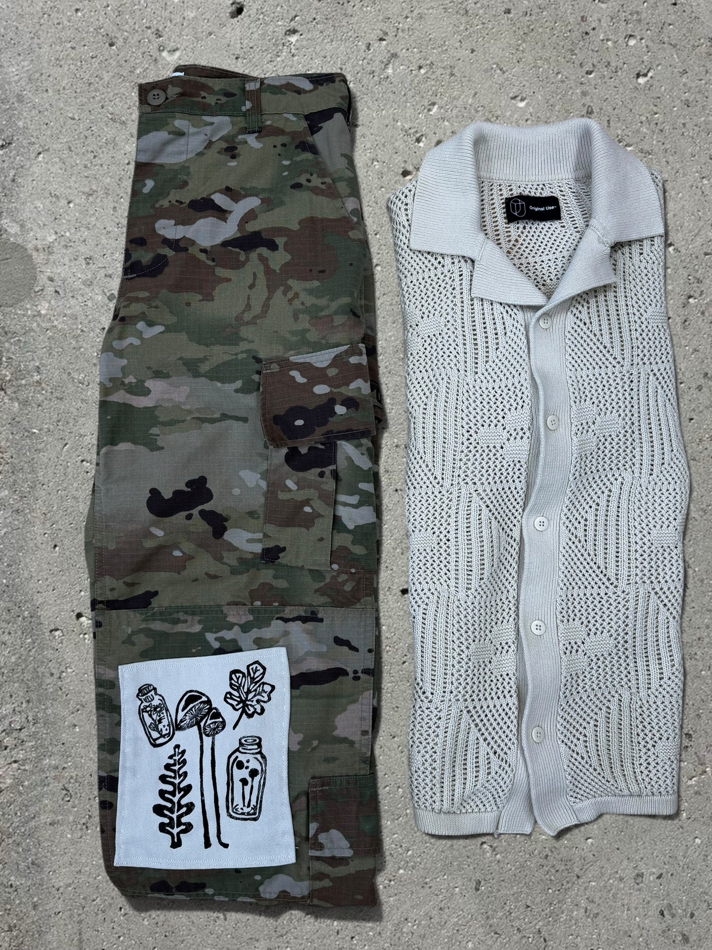 GREEN CAMO KNEE PATCH PANTS + CREAM KNIT SHIRT - SET - S/M