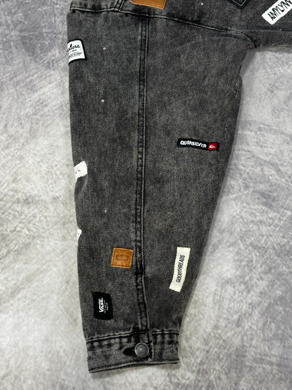BLACK LABEL PATCHES DENIM JACKET - M