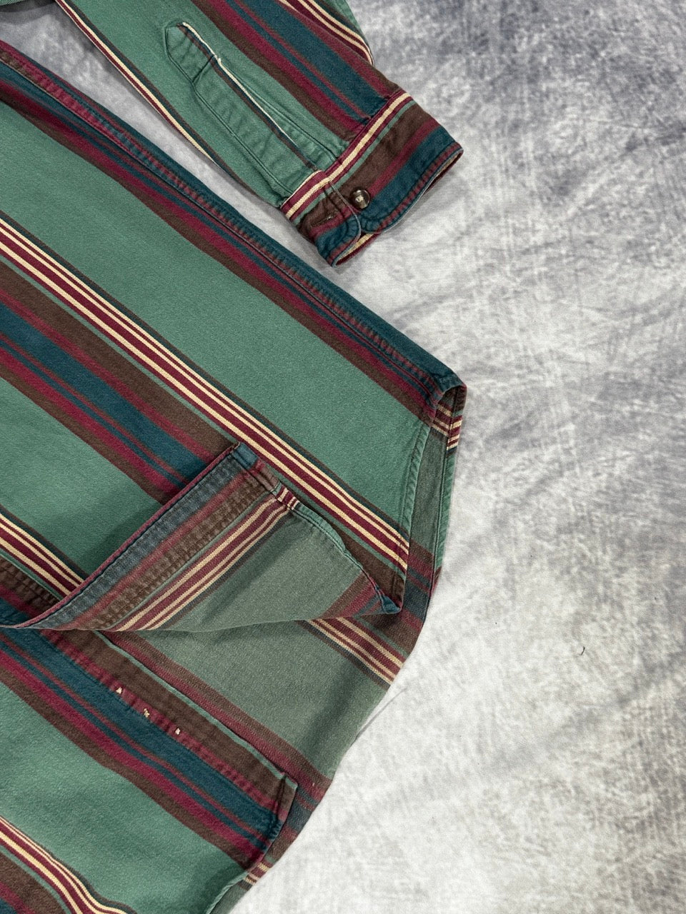 1990S MULTICOLOR LONG SLEEVE BUTTON-DOWN SHIRT -  L