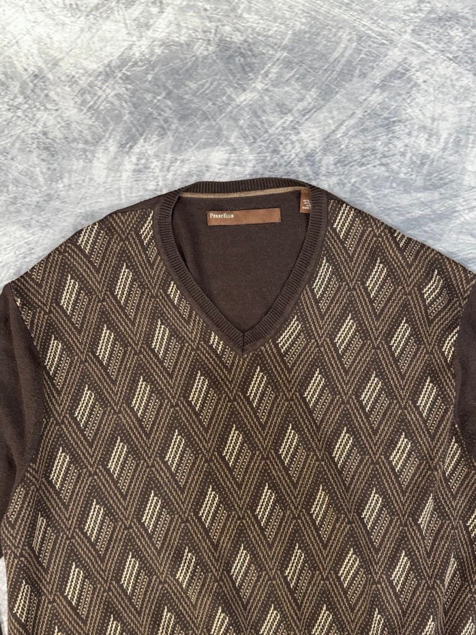 BROWN RHOMBUS SWEATER - XL