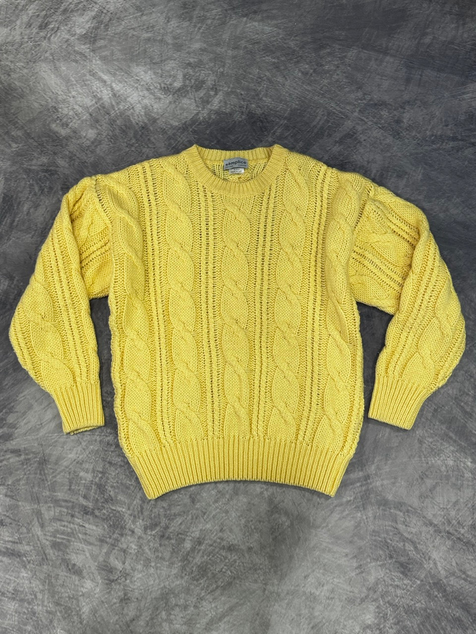 1980S ITALIAN YELLOW KNIT SWEATER - M