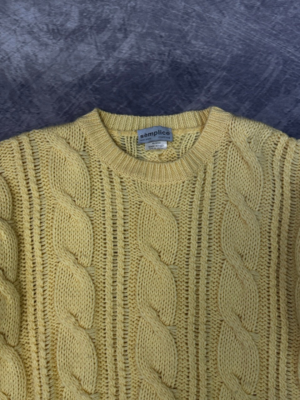 1980S ITALIAN YELLOW KNIT SWEATER - M