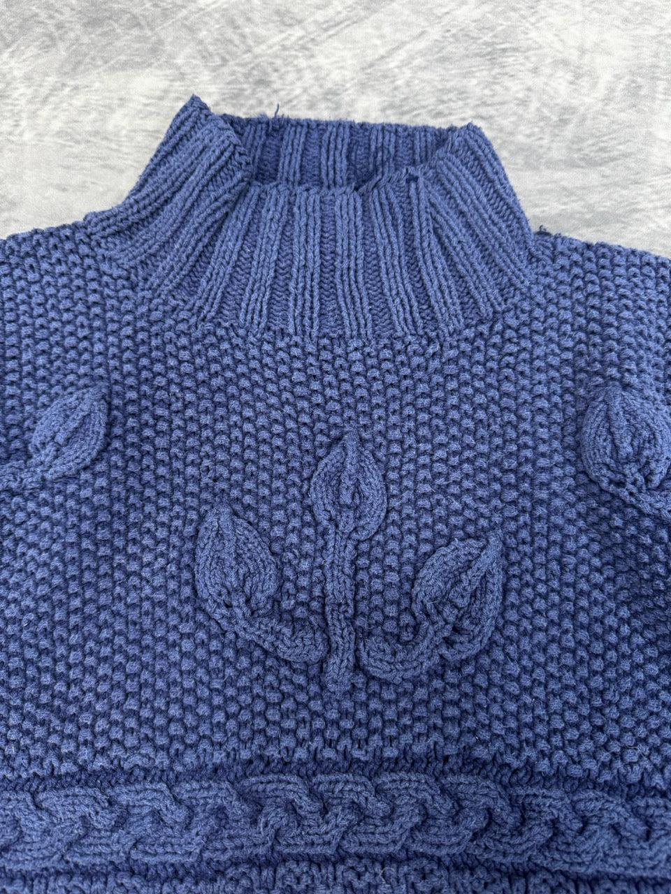 1990S BLUE SILK KNIT SWEATER - S