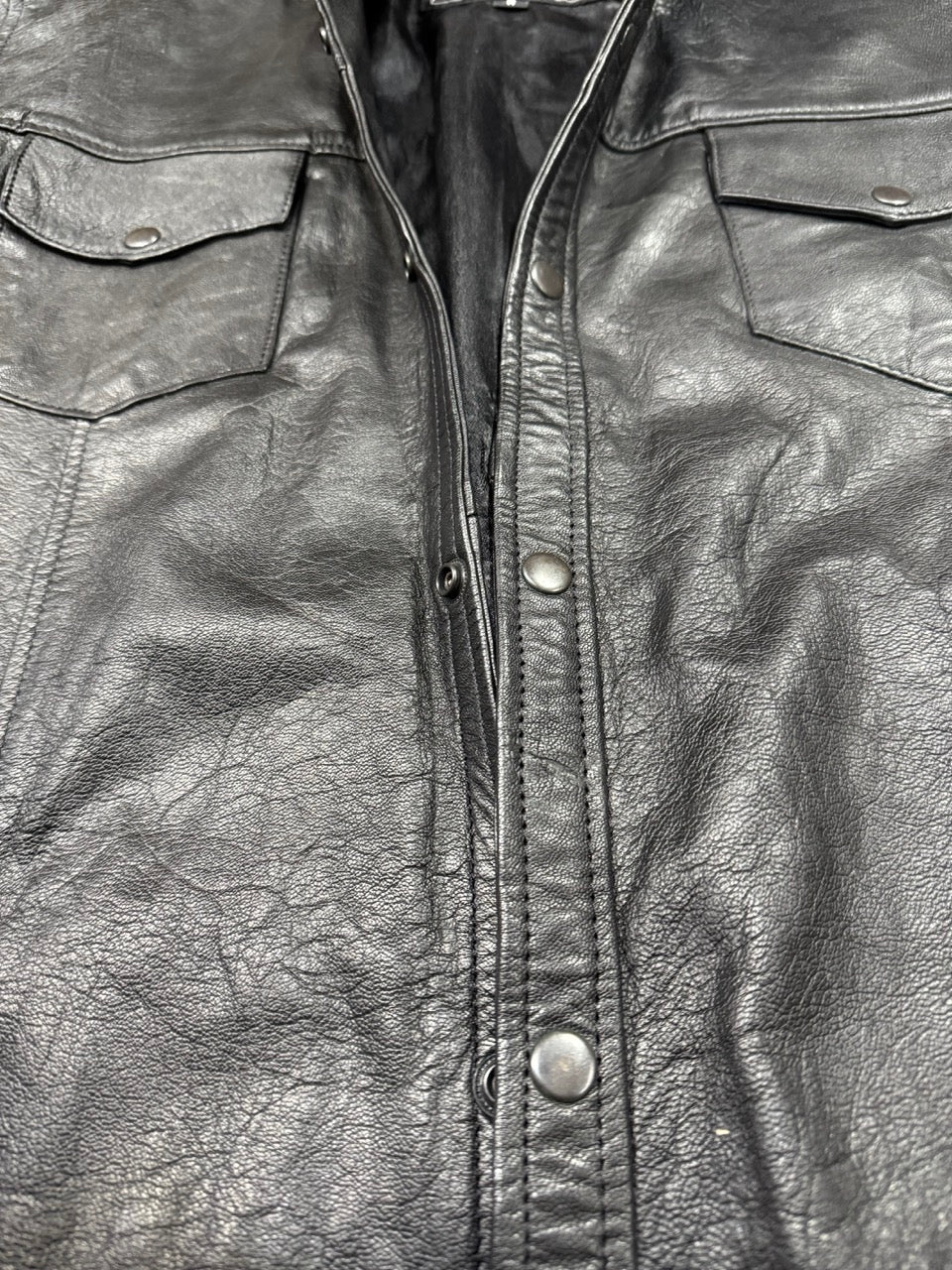 1990S BLACK LEATHER JACKET - M