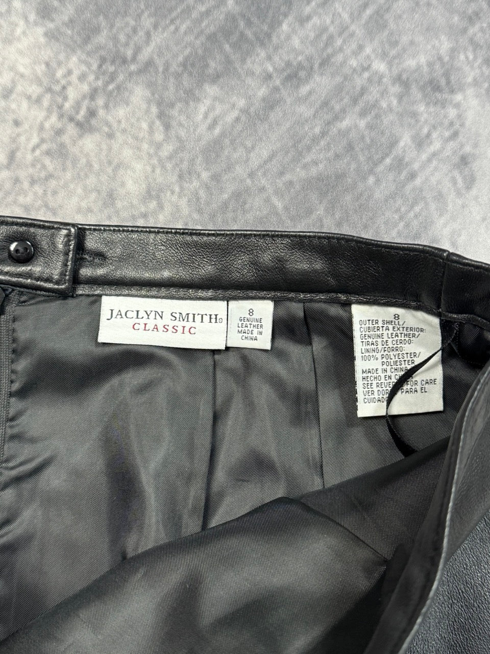1990S BLACK LEATHER CLASSIC SKIRT - 8