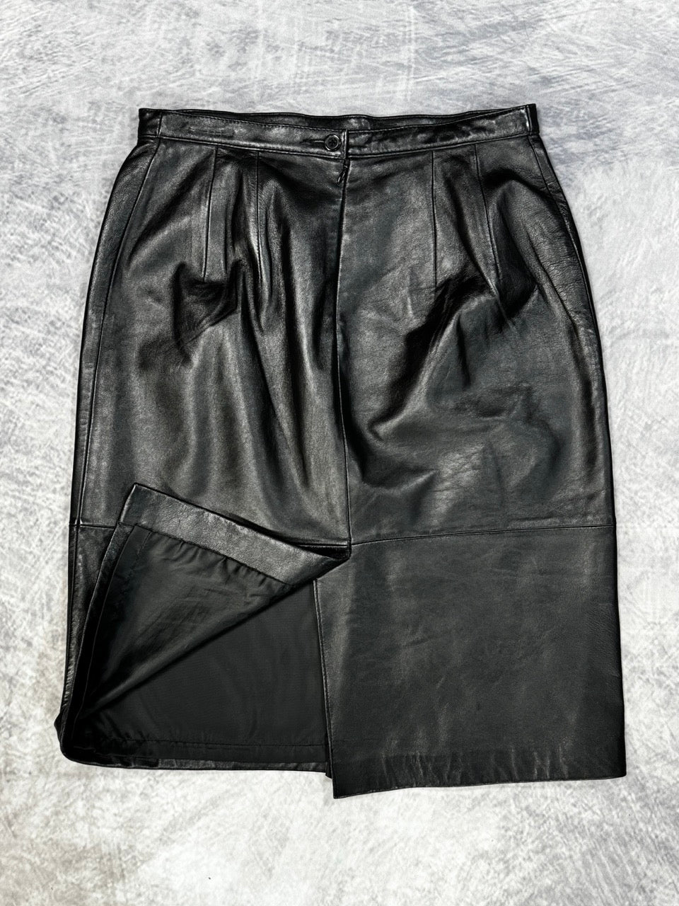 1990S BLACK LEATHER CLASSIC SKIRT - 8