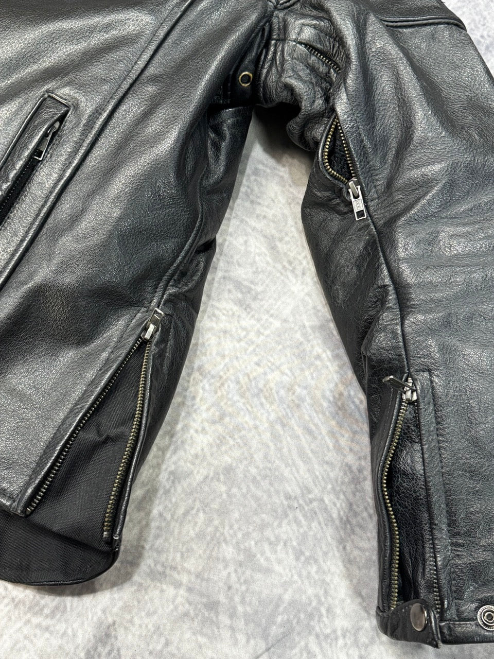 1990S BLACK BIKER JACKET - S