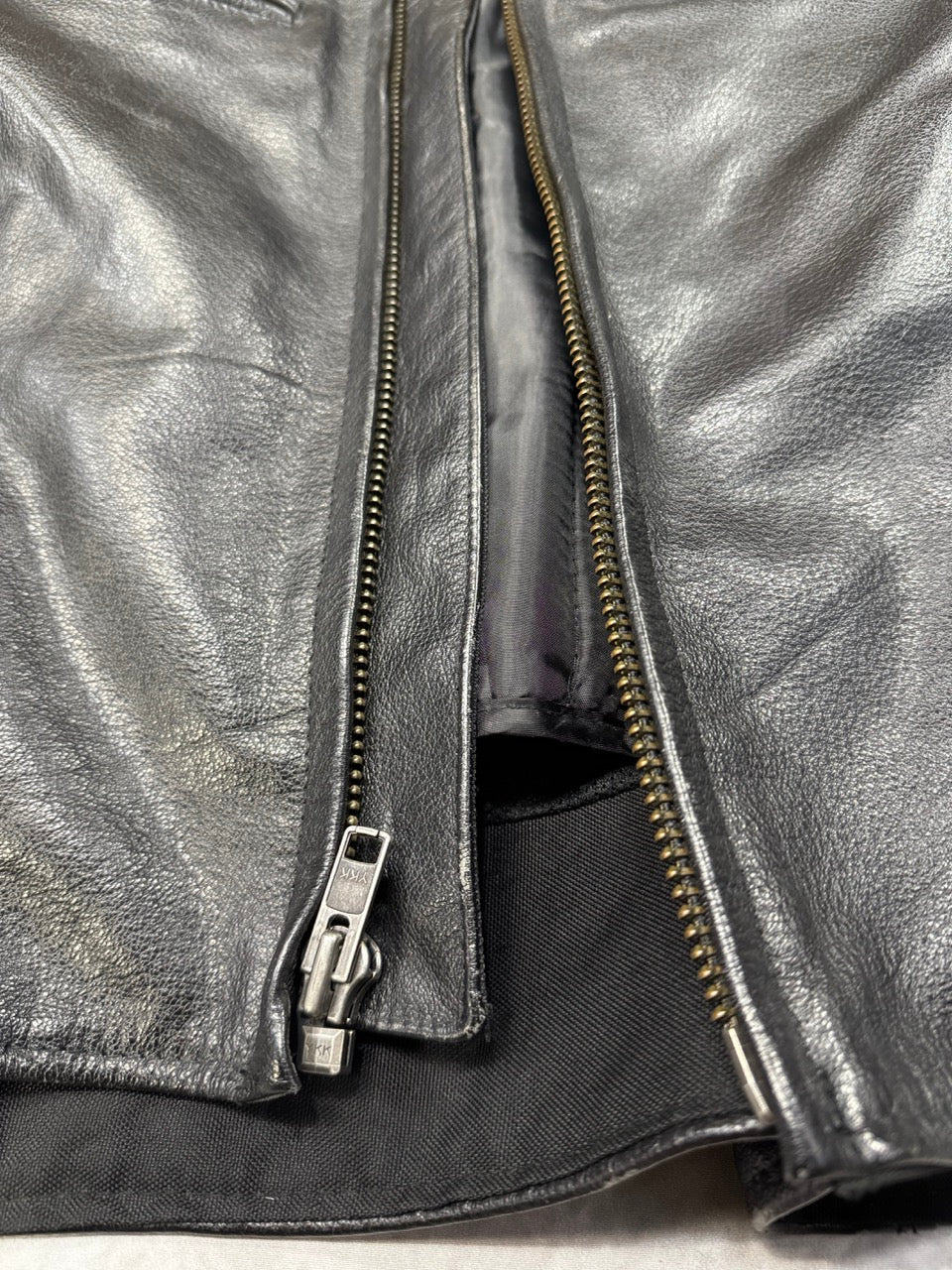 1990S BLACK BIKER JACKET - S